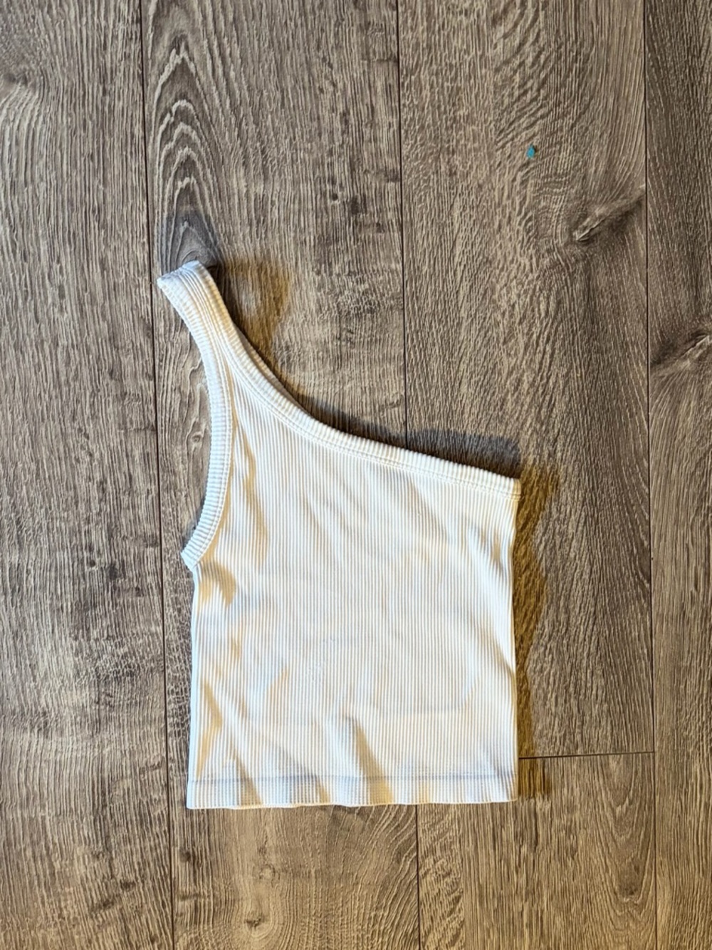 Nikibiki One-Shoulder White Ribbed Tank Top